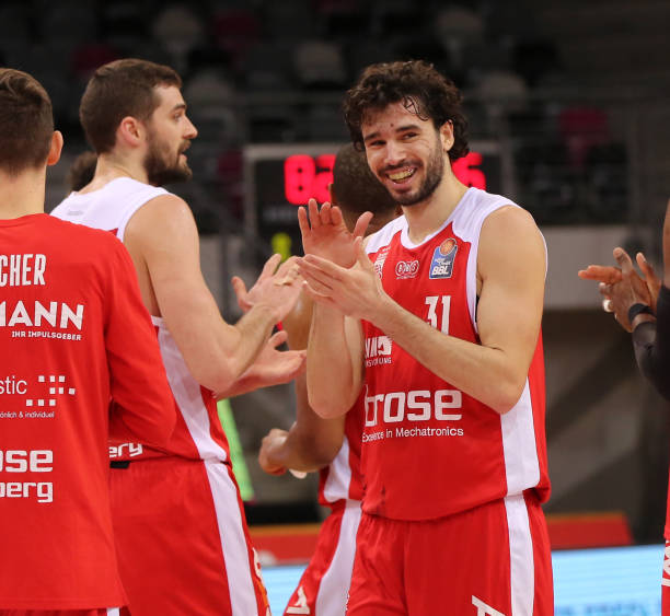 而类似的情 而类似的情